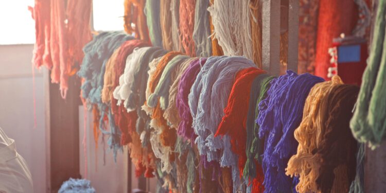 Embracing Tomorrow: 6 Best Fashion Trends of 2024