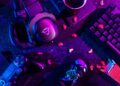 The Pros and Cons of Gaming Online with Friends vs. Playing Solo